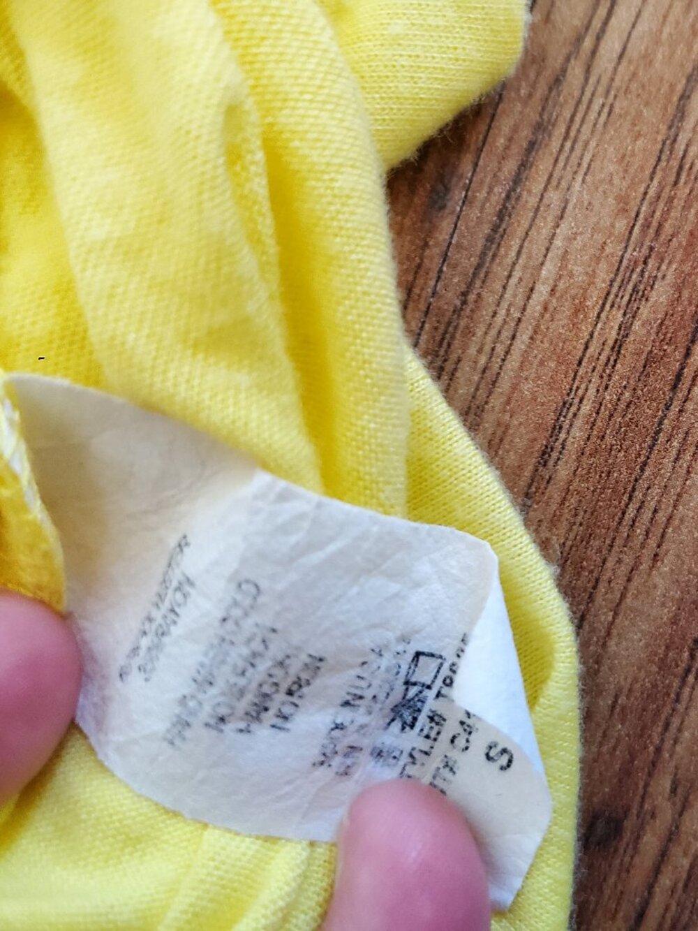 Soprano Blouse Size Small V-Neck Sleeveless Yellow - Picture 5 of 7